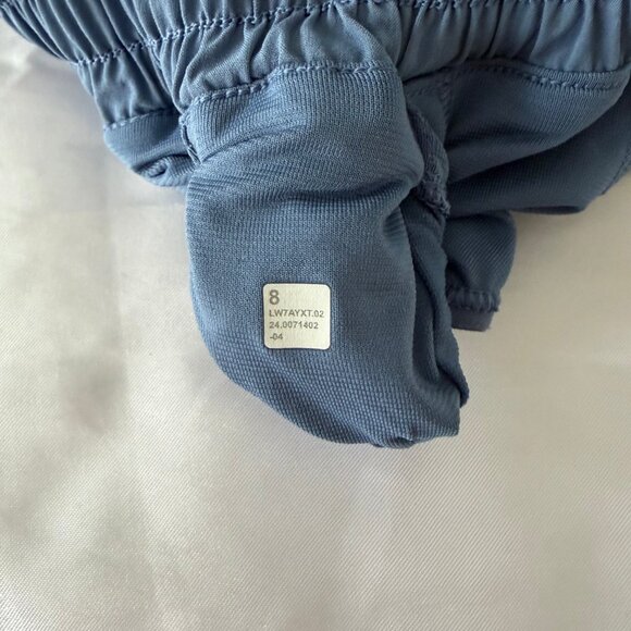 Lululemon Hotty Hot Shorts - Picture 3 of 3